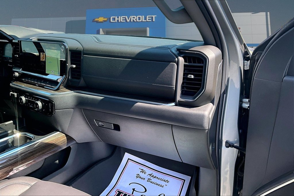 New 2026 Chevrolet Silverado 1500 RST w/ Convenience Package II AWD/4WD image 30