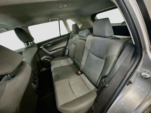 Used 2025 Toyota RAV4 XLE AWD/4WD image 29