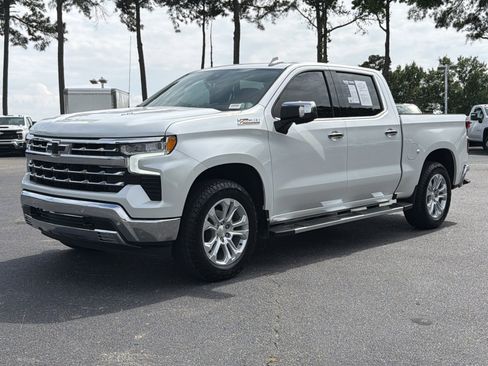 Used 2023 Chevrolet Silverado 1500 LTZ w/ LTZ Premium Package AWD/4WD image 7