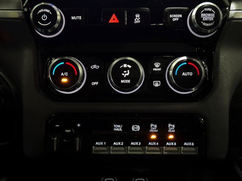 Used 2020 RAM 3500 Lone Star w/ Level 1 Equipment Group AWD/4WD image 28