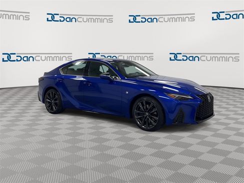 Used 2023 Lexus IS 350 F Sport image 2
