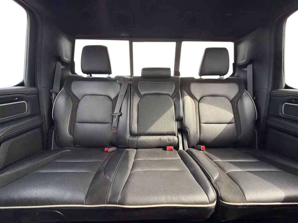 Used 2021 RAM 1500 Laramie w/ Sport Appearance Package AWD/4WD image 28