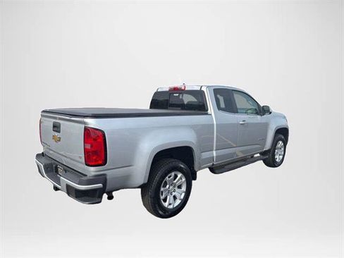 Used 2019 Chevrolet Colorado LT w/ LT Convenience Package image 5