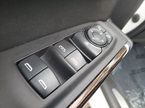 Used 2021 GMC Sierra 1500 Elevation w/ LPO, GMC Protection Package image 16