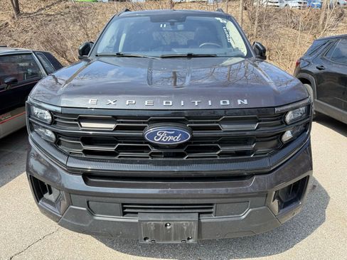 Used 2025 Ford Expedition Max Active image 6