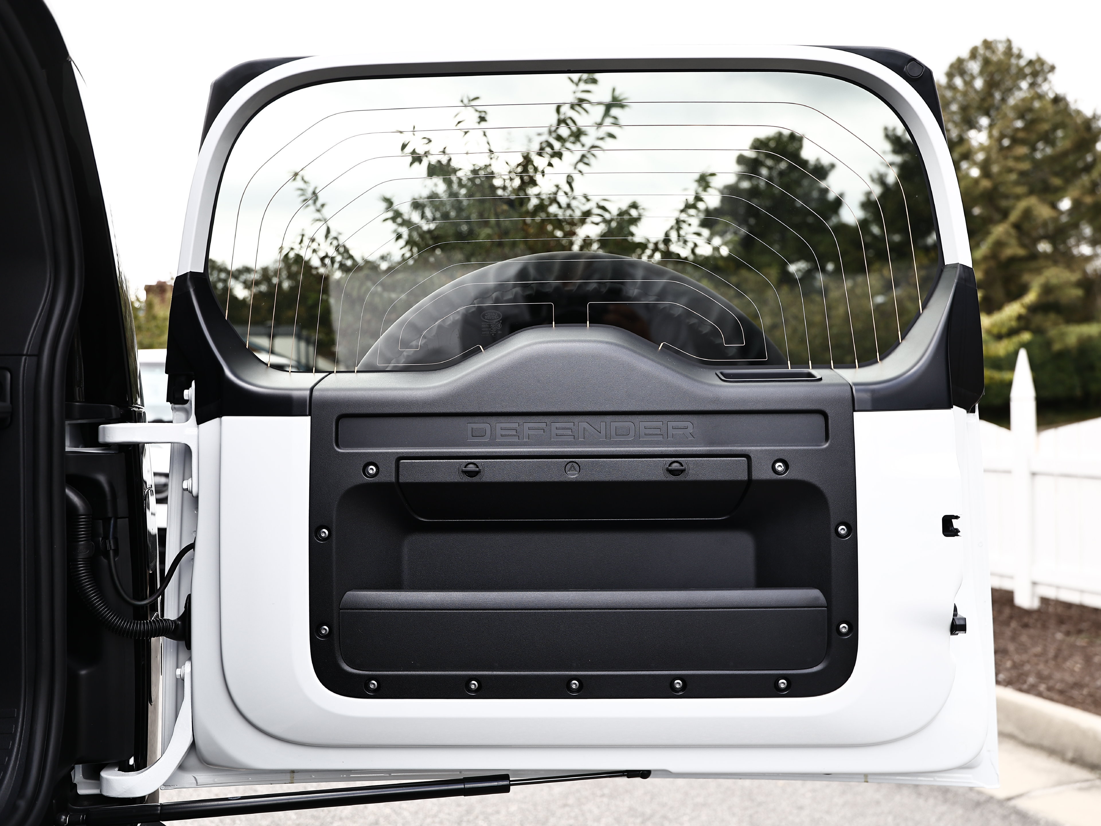 New 2026 Land Rover Defender 110 S AWD/4WD image 38