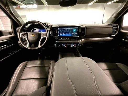 Used 2024 Chevrolet Silverado 3500 LTZ w/ LTZ Premium Package AWD/4WD image 19