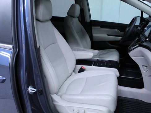Used 2025 Honda Odyssey EX-L image 38