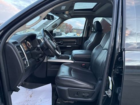 Used 2018 RAM 3500 Laramie image 20