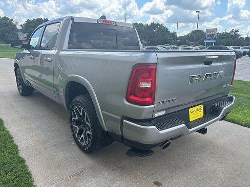 Used 2025 RAM 1500 Laramie w/ Sport Appearance Package AWD/4WD image 5