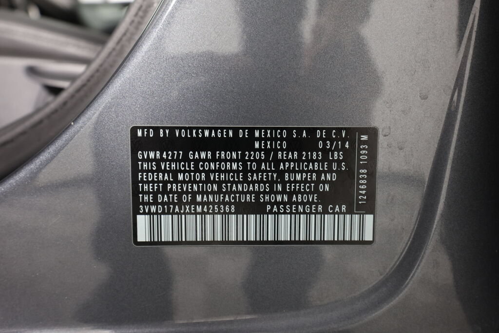 Used 2014 Volkswagen Jetta SE FWD image 37