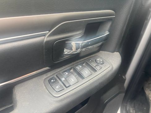 Used 2022 RAM 1500 Warlock AWD/4WD image 13