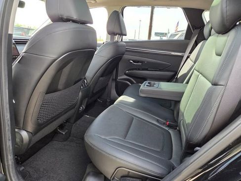Used 2023 Hyundai Tucson Limited FWD image 6