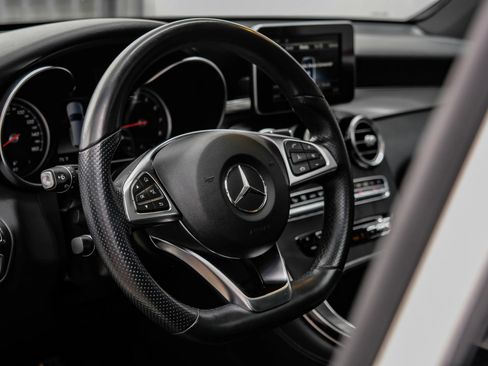Used 2019 Mercedes-Benz GLC 300 image 18