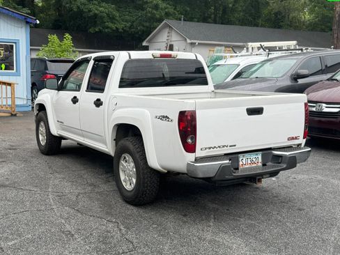 Used 2005 GMC Canyon SLE RWD image 2