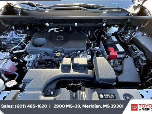 Used 2024 Toyota RAV4 XLE Premium image 8