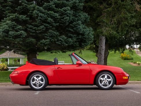 Used 1995 Porsche 911 Carrera RWD image 49