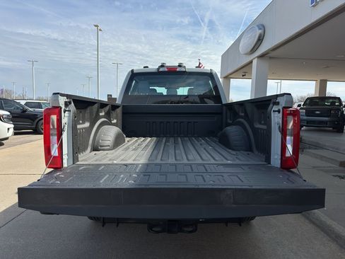 New 2026 Ford F250 XL AWD/4WD image 9