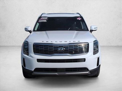 Used 2021 Kia Telluride S FWD image 3