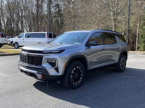 Used 2026 Chevrolet Traverse Z71 w/ Driver Confidence Package image 5