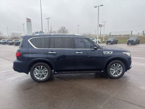 Used 2022 INFINITI QX80 Luxe w/ Cargo Package image 6