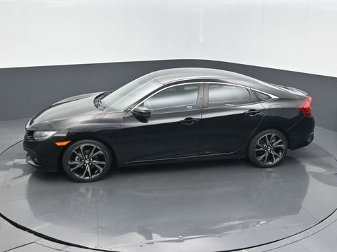 Used 2020 Honda Civic Sport image 9