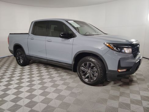 Certified 2024 Honda Ridgeline Sport image 7