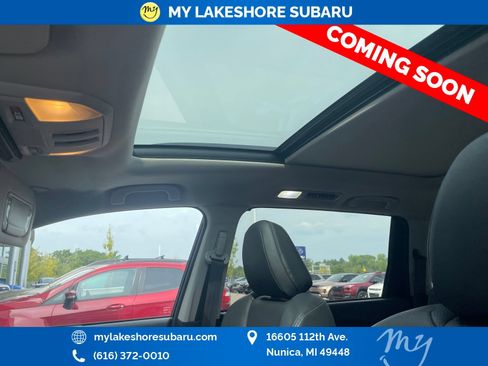 Used 2024 Subaru Ascent Touring AWD/4WD image 9