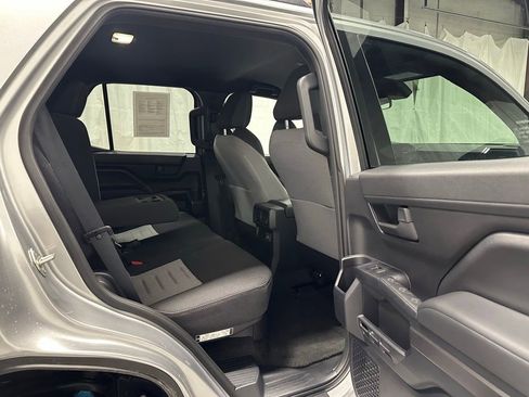 Used 2025 Toyota 4Runner TRD Off-Road image 50