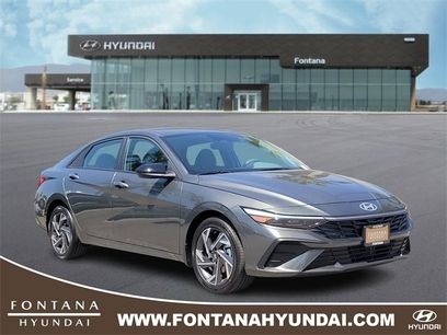 New 2025 Hyundai Elantra SEL
