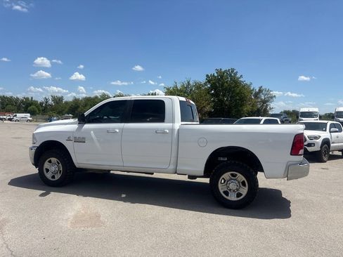 Used 2018 RAM 2500 SLT AWD/4WD image 27