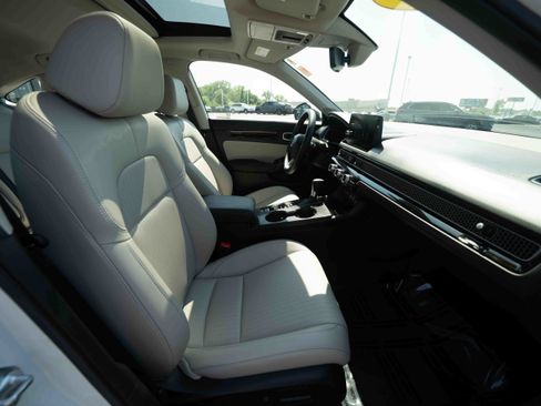 Certified 2024 Honda Civic Touring image 25