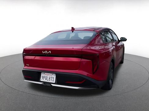 Used 2025 Kia K4 LXS image 15