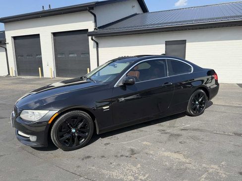 Used 2012 BMW 328i xDrive Coupe AWD/4WD image 2