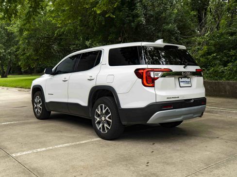 Used 2021 GMC Acadia SLE FWD image 7