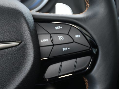 Used 2018 Chrysler 300 S w/ 300S Alloy Package image 30