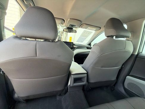 Used 2024 Toyota Camry LE FWD image 30