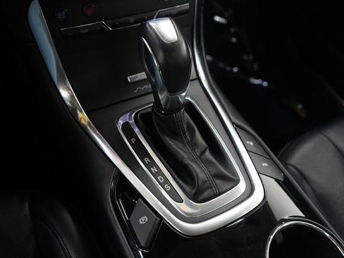 Used 2015 Ford Edge Titanium w/ Equipment Group 302A AWD/4WD image 24