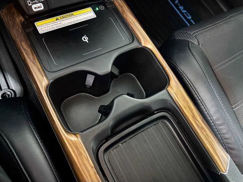 Certified 2020 Honda CR-V Touring image 16