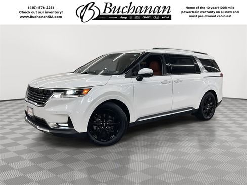 Used 2024 Kia Carnival SX Prestige image 1