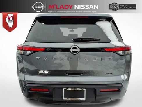 New 2026 Nissan Pathfinder SV image 6