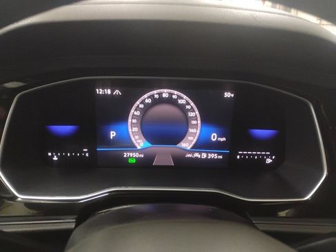 Used 2024 Volkswagen Jetta SE image 10