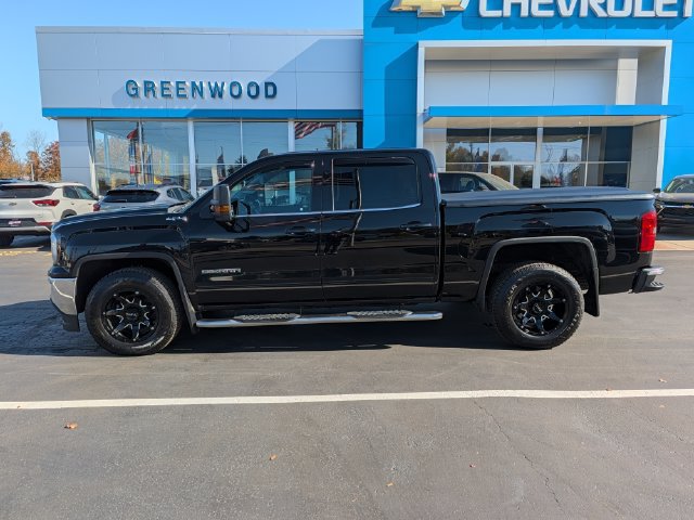 Used 2018 GMC Sierra 1500 SLE w/ SLE Value Package AWD/4WD image 2