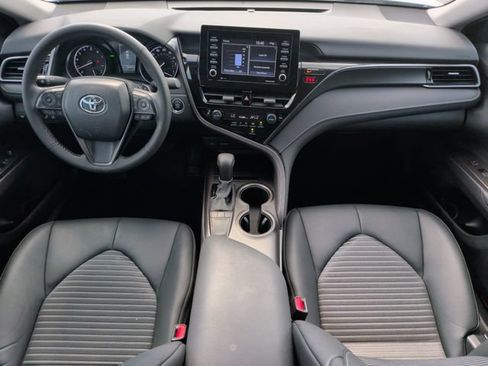 Used 2024 Toyota Camry SE w/ Convenience Package FWD image 32