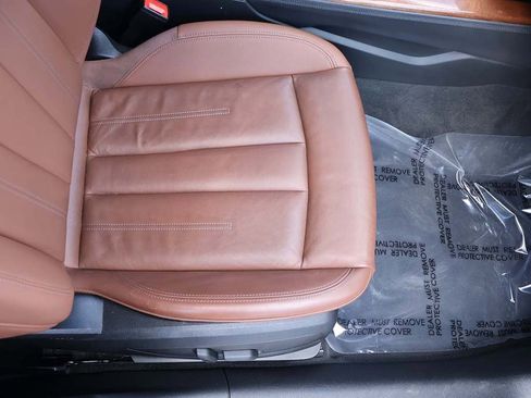 Used 2022 Audi A4 2.0T Premium Plus w/ Premium Plus Package image 34