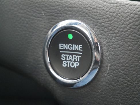 Used 2019 Ford Edge SEL w/ Equipment Group 201A FWD image 21