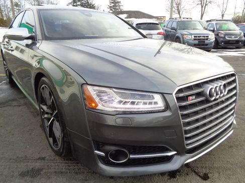 Used 2016 Audi S8 Plus w/ Driver Assistance Package image 19