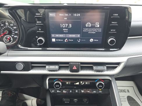 Used 2023 Kia K5 LXS image 21