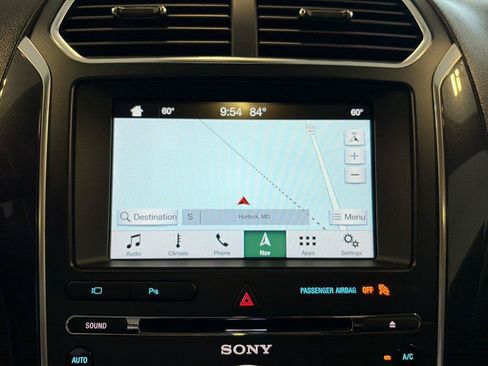Used 2017 Ford Explorer Sport w/ Equipment Group 401A AWD/4WD image 18