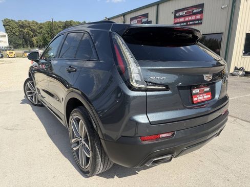 Used 2019 Cadillac XT4 Sport FWD image 3